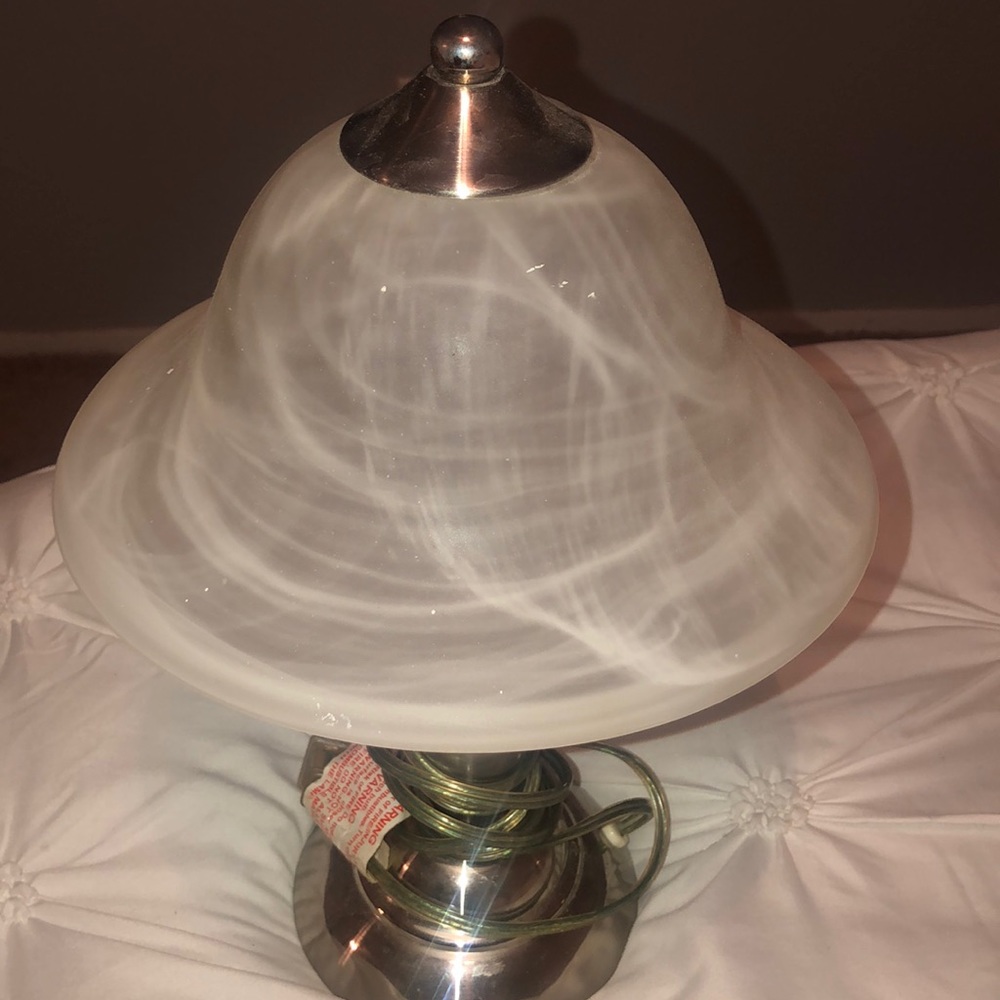 Bed lamp